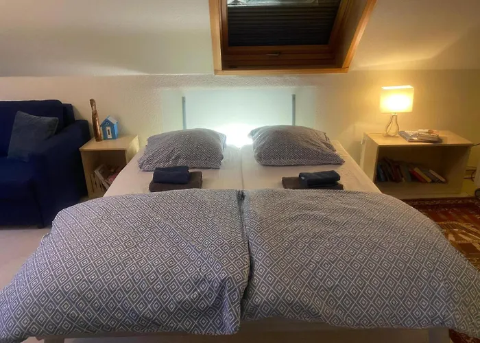 Apartamento Gartenblick-oase: Obergeschosswohnung In Hamburgo