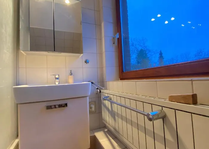 Gartenblick-oase: Obergeschosswohnung In *